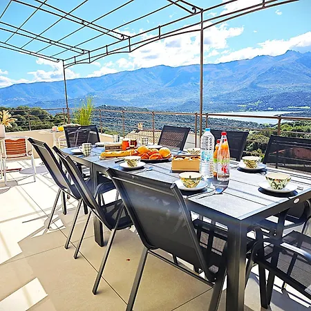 Villa E Cotule *